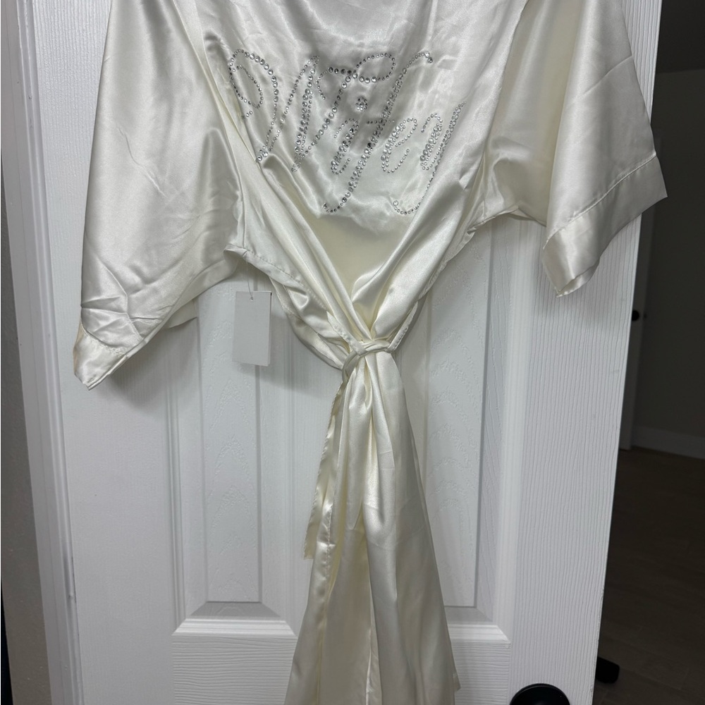 David's Bridal Cream Satin Robe
